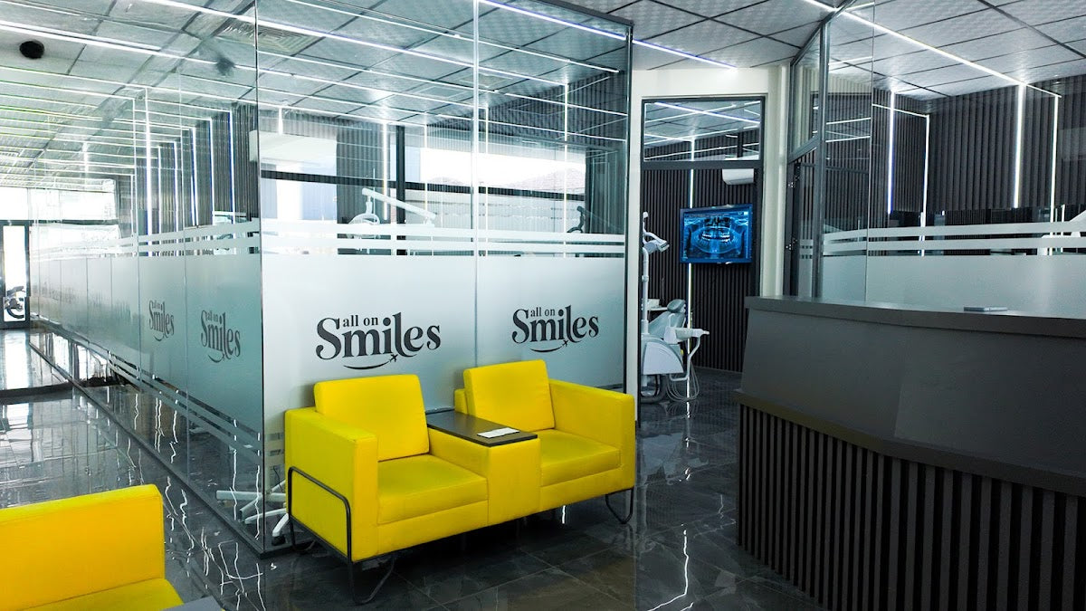 AllOnSmiles Dental Implants | Hollywood Smile in Izmir, Turkey 7/24 — Dr.Visor photo 4