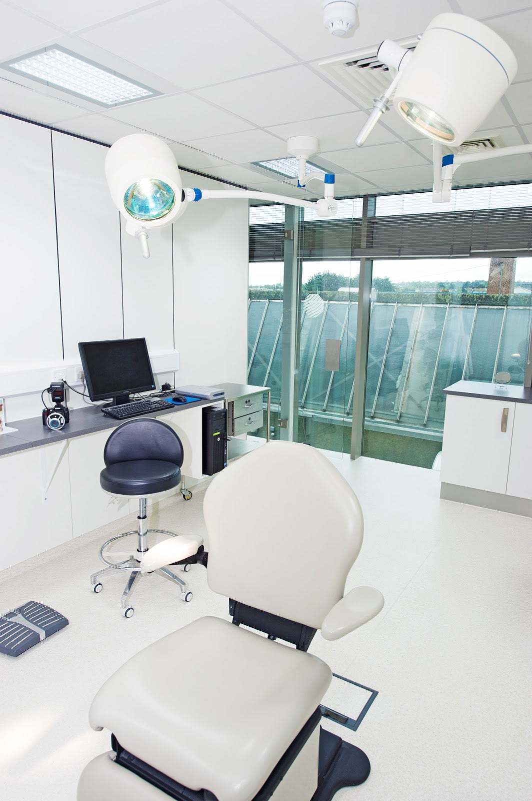 HRBR - Hair Restoration Blackrock — Dr.Visor photo 2