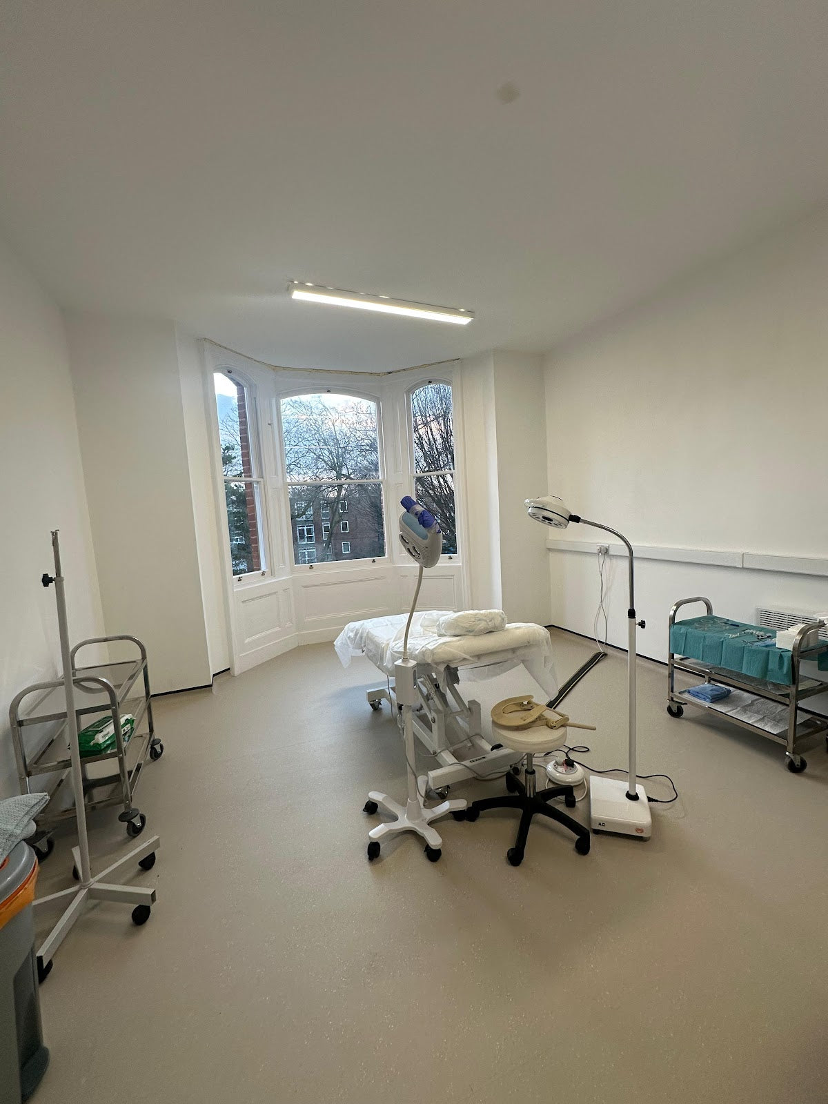 Wimpole Hair Transplant Clinic Manchester — Dr.Visor photo 3