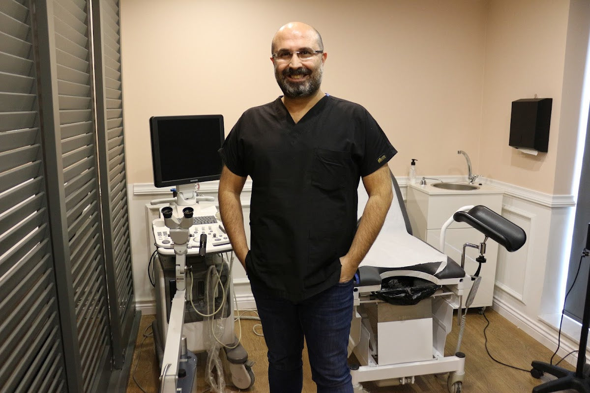 Doç. Dr. Ulaş Solmaz - Kolposkopi, Rahim Ağzı Kanseri, Leep, Rahim ve Yumurtalık Kanseri, Smear Testi, Jinekolojik Onkoloji — Dr.Visor photo 2