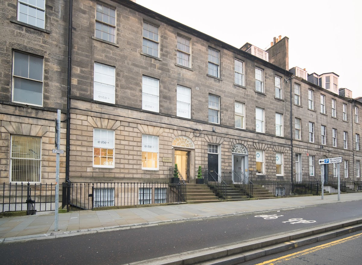 Este Medical Group: Hair & Skin Clinic Edinburgh — Dr.Visor photo 5