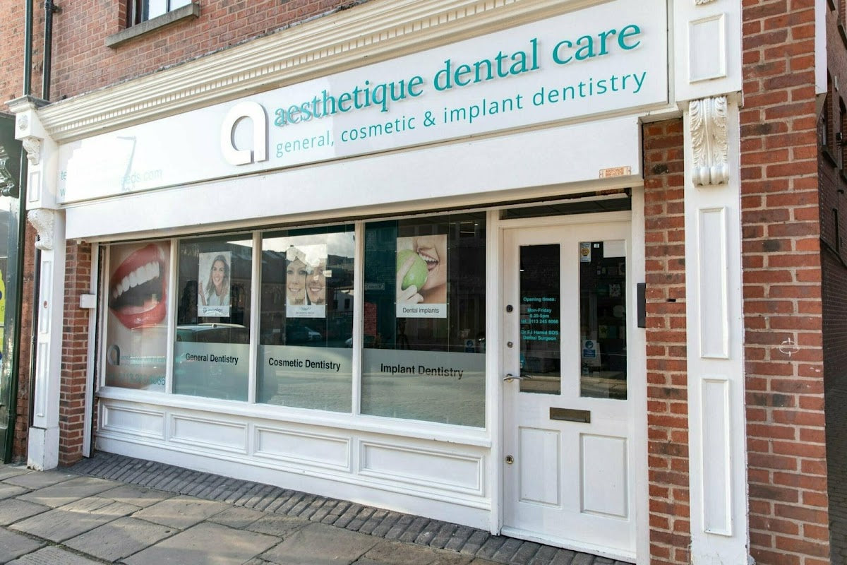 Aesthetique Dental Care — Dr.Visor