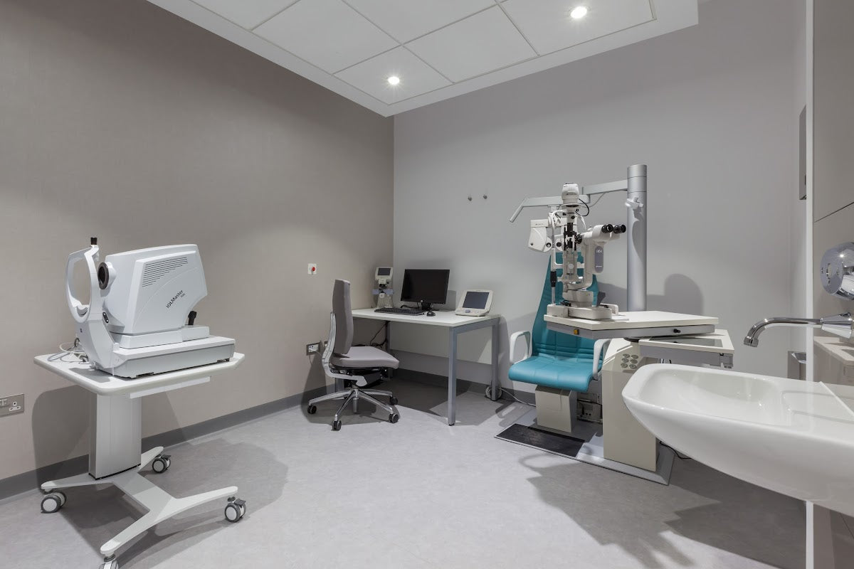 Optegra - Laser Eye Surgery & Cataract Surgery London — Dr.Visor photo 4