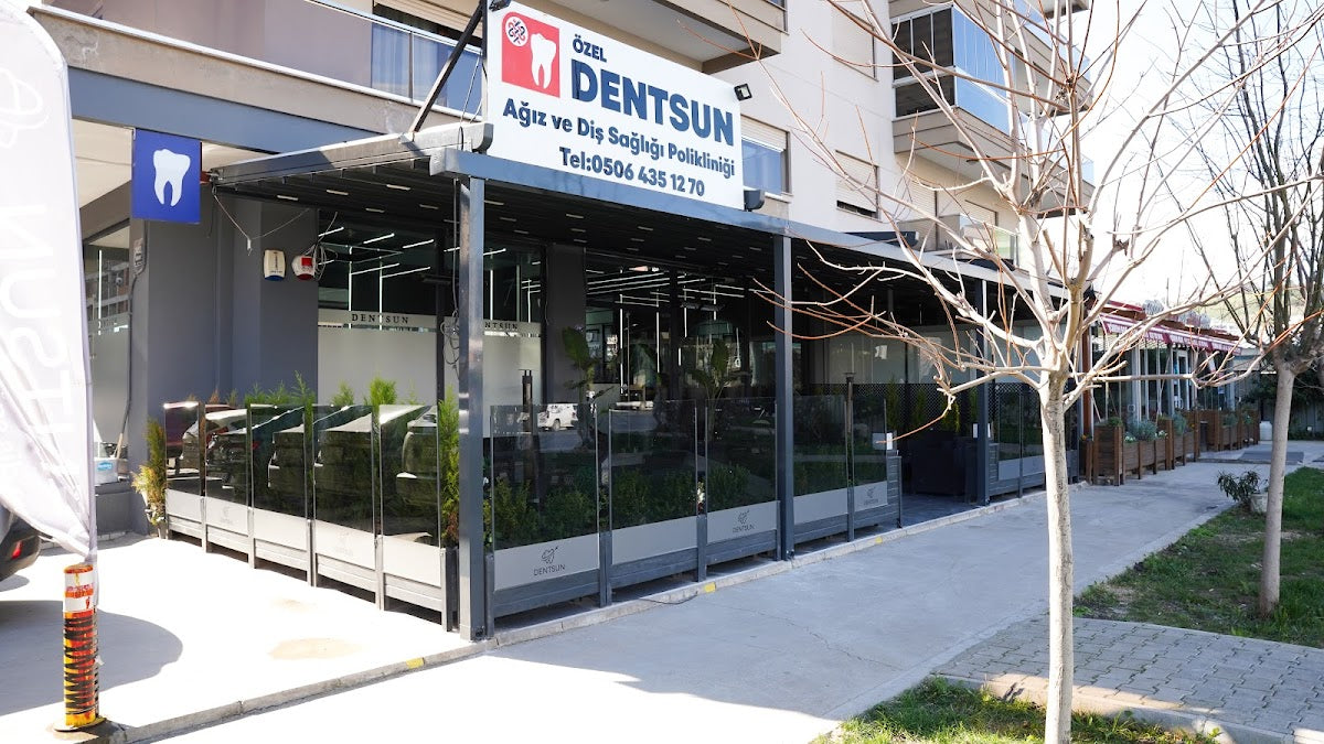 Özel Dentsun Diş Polikliniği 7/24 Karşıyaka — Dr.Visor photo 4