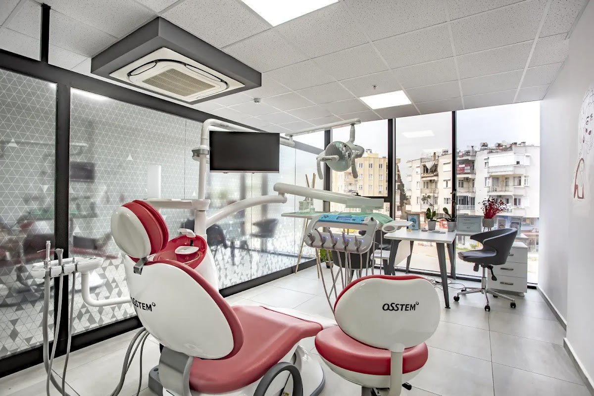Antalya Akdeniz Dental Clinic — Dr.Visor photo 5