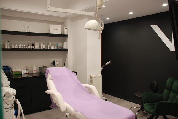 Vasileios Kretsis - Plastic Surgeon - Athens