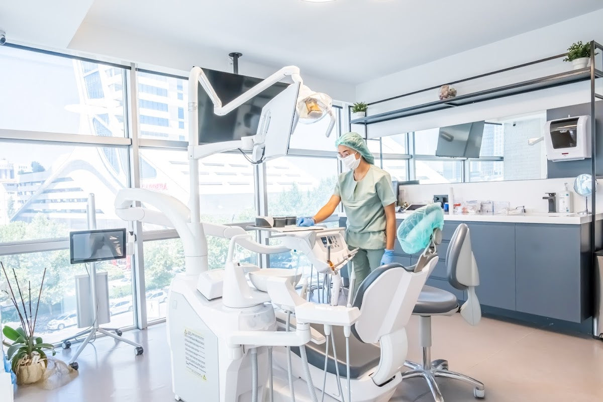 ALANYA DENTAL CENTER — Dr.Visor photo 3