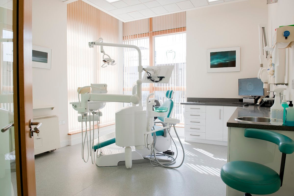 Shelbourne Dental Clinic — Dr.Visor photo 2