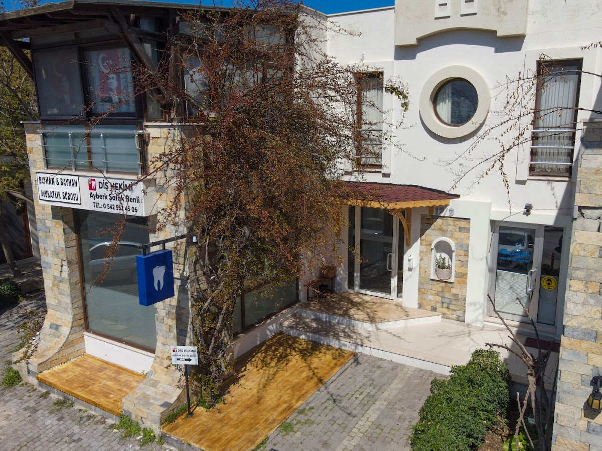 Bodrum Diş Hekimi Ayberk Şafak Benli — Dr.Visor photo 3