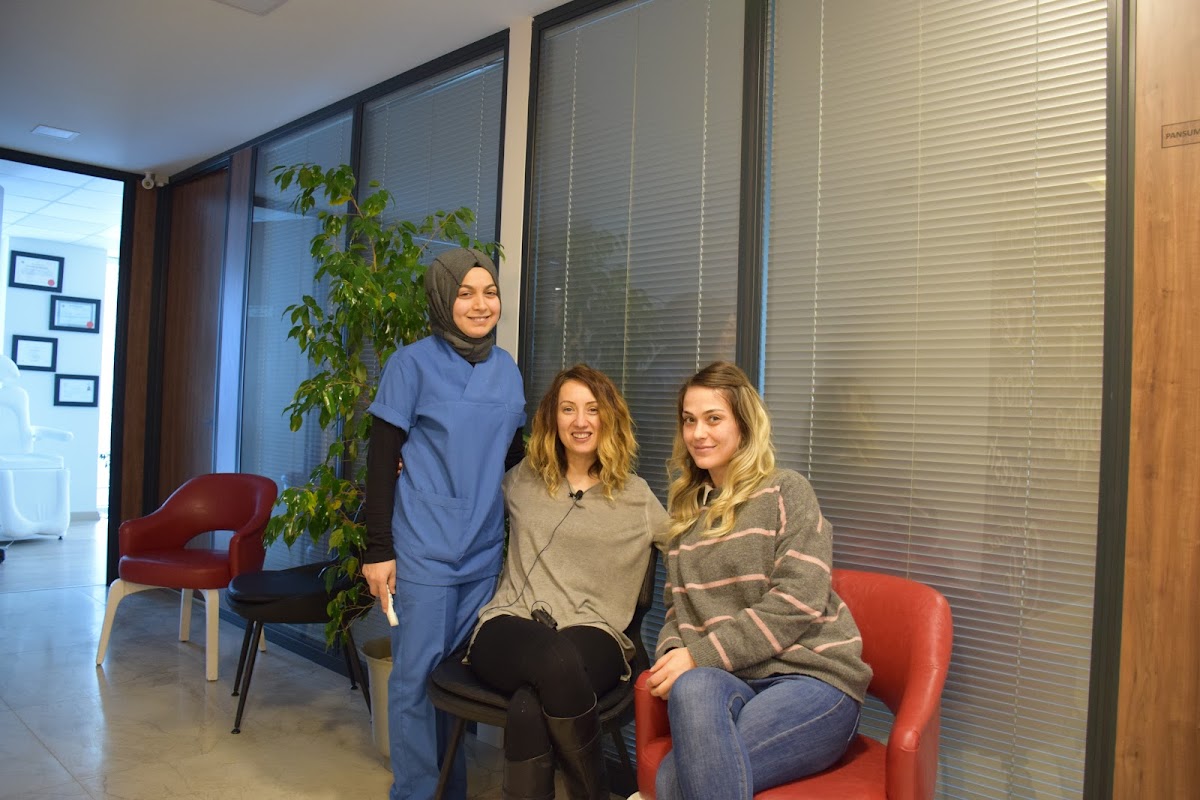 DrSoytürk OP. DR. ÜMMÜGÜLSÜM SOYTÜRK UZM. DR. YASEMİN SOYTÜRK — Dr.Visor photo 4