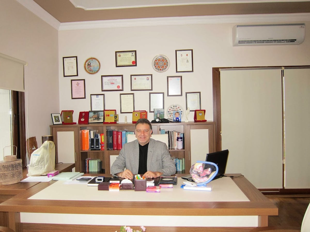 Opr. Dr. Hakan Bayraktar — Dr.Visor photo 2