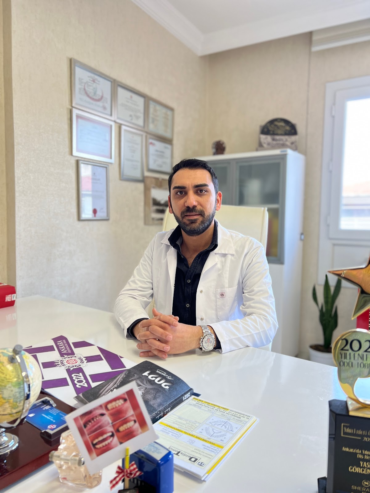 Ankara İmplant - Dt. Yasin Görgünoğlu - Ankara En İyi Diş Hekimi - Ankara Diş Hekimi Tavsiye - İmplant Fiyatları - Zirkonyum — Dr.Visor photo 2