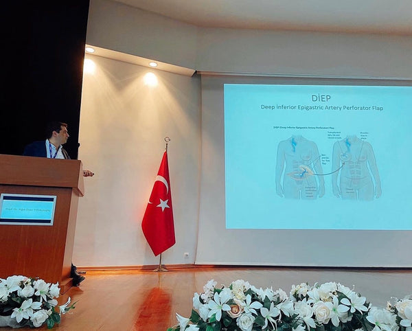 Prof. Dr. Yiğit Ö. Tiftikcioğlu | Meme Estetiği | Rinoplasti | Estetik Cerrahi, İzmir